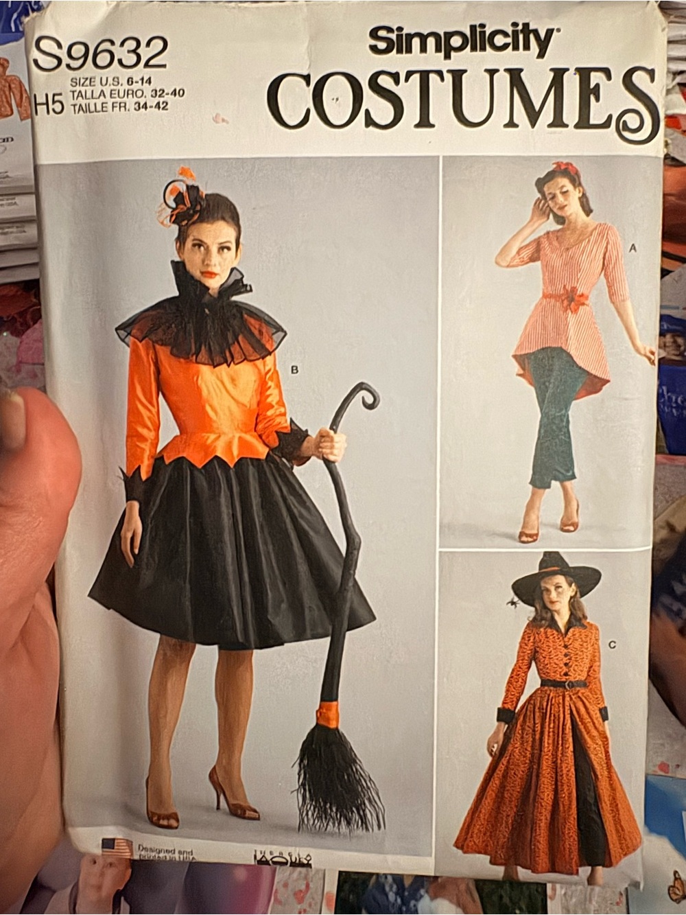 BN UNCUT SIMPLICITY 9632 H5 SEWING PATTERNS HALLOWEEN COSTUMES